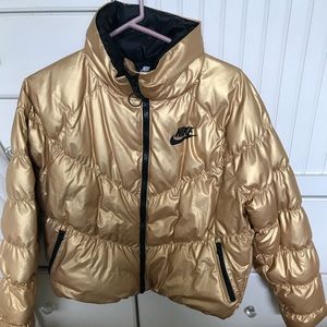 Nike Sportswear Women's Synthetic Fill Shine Gold Puffer Jacket sz: XS